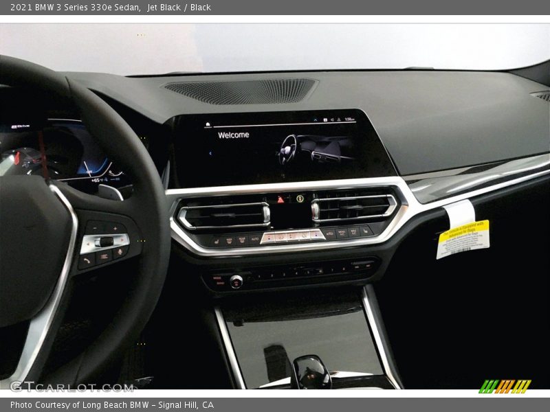 Jet Black / Black 2021 BMW 3 Series 330e Sedan