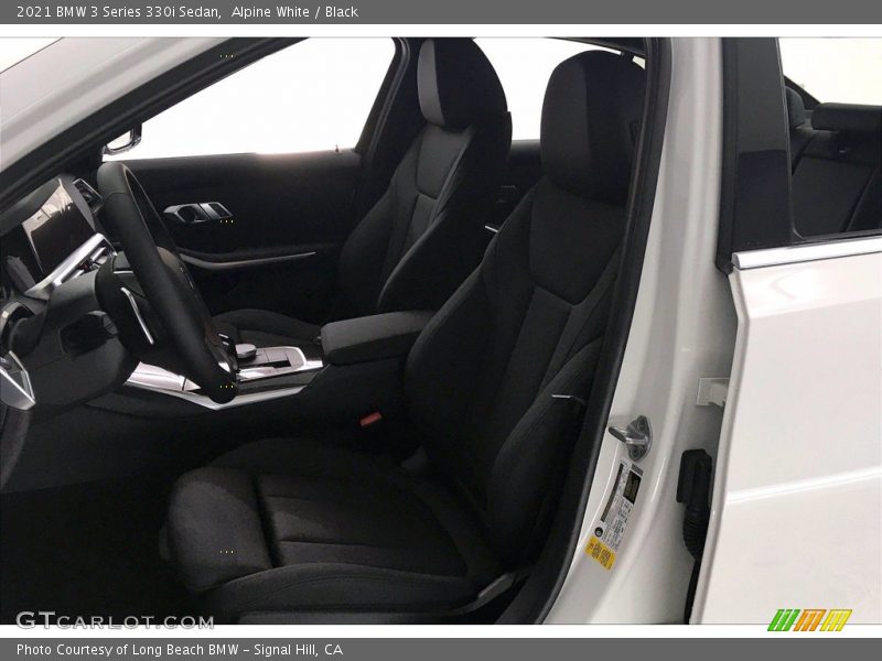 Alpine White / Black 2021 BMW 3 Series 330i Sedan