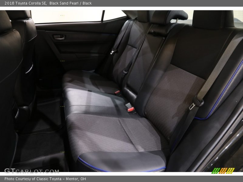 Black Sand Pearl / Black 2018 Toyota Corolla SE