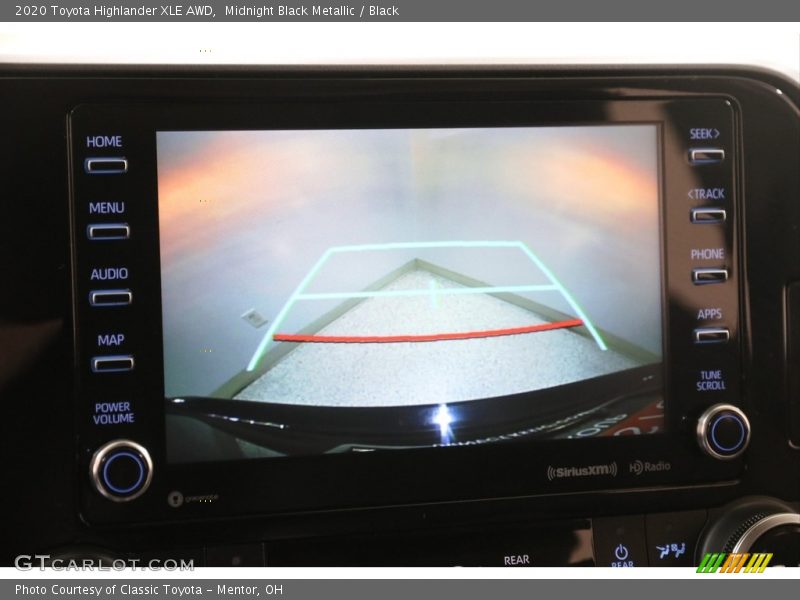 Midnight Black Metallic / Black 2020 Toyota Highlander XLE AWD