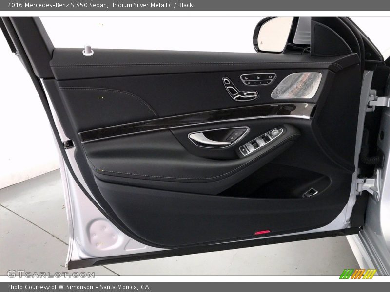 Iridium Silver Metallic / Black 2016 Mercedes-Benz S 550 Sedan