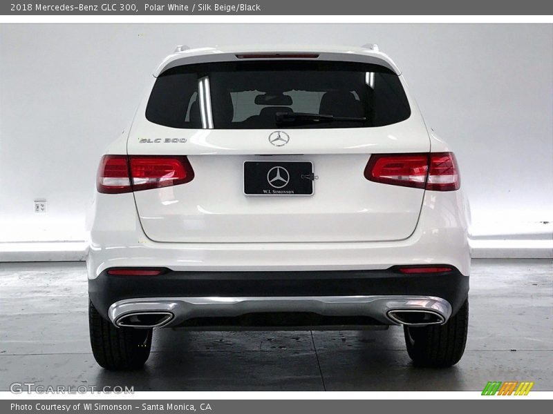 Polar White / Silk Beige/Black 2018 Mercedes-Benz GLC 300