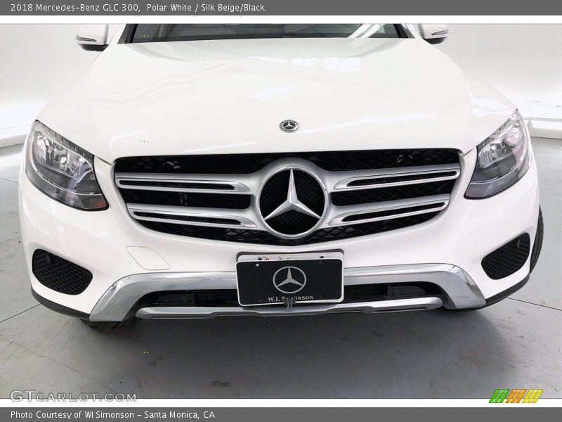 Polar White / Silk Beige/Black 2018 Mercedes-Benz GLC 300