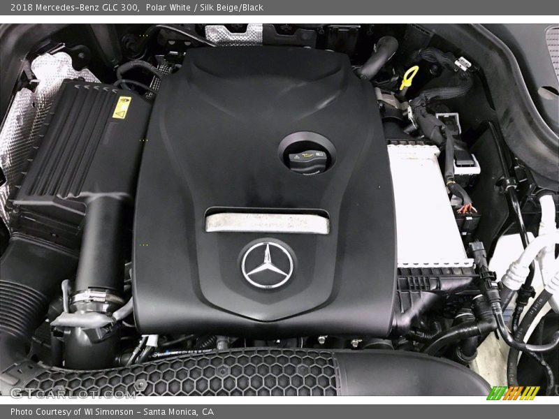Polar White / Silk Beige/Black 2018 Mercedes-Benz GLC 300