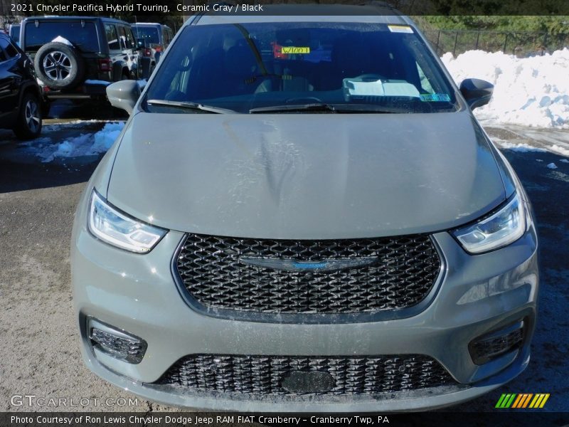 Ceramic Gray / Black 2021 Chrysler Pacifica Hybrid Touring