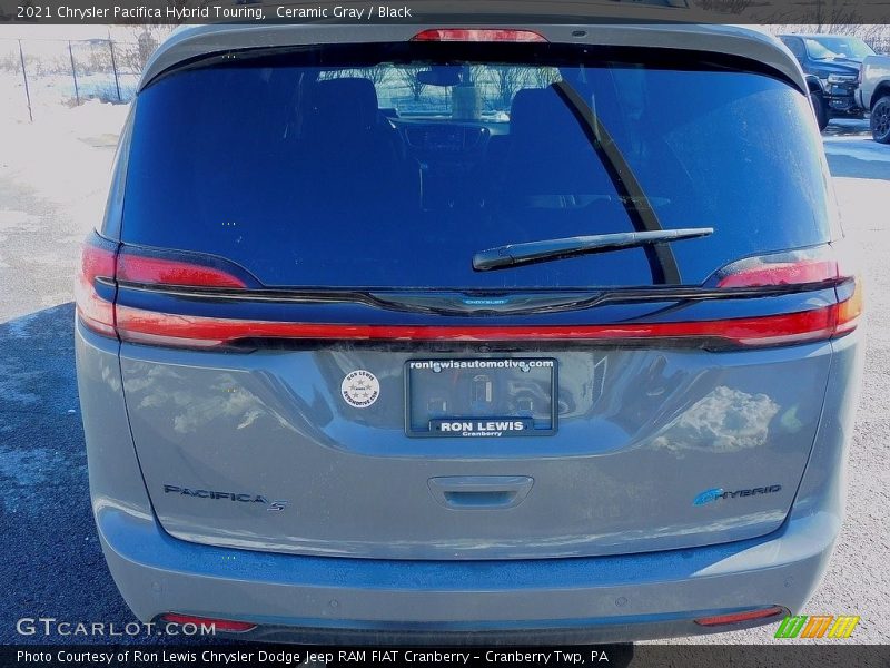 Ceramic Gray / Black 2021 Chrysler Pacifica Hybrid Touring
