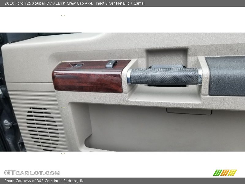 Ingot Silver Metallic / Camel 2010 Ford F250 Super Duty Lariat Crew Cab 4x4