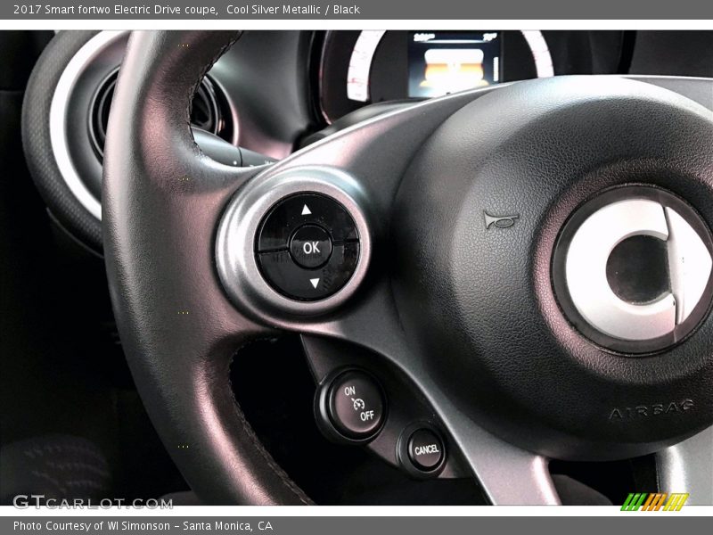  2017 fortwo Electric Drive coupe Steering Wheel