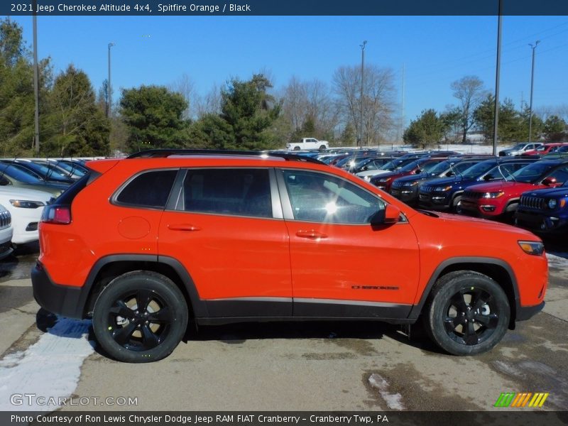 Spitfire Orange / Black 2021 Jeep Cherokee Altitude 4x4
