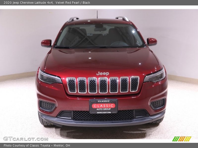 Velvet Red Pearl / Black 2020 Jeep Cherokee Latitude 4x4