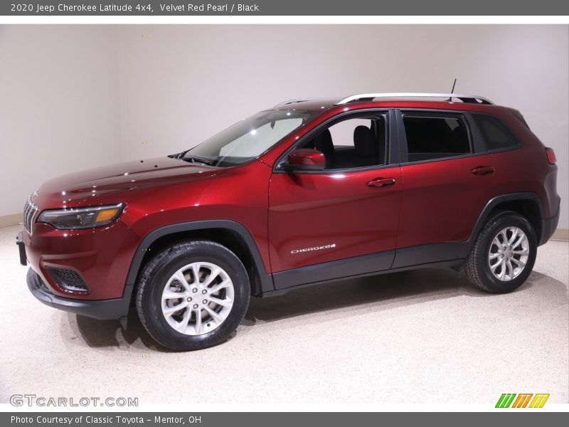 Velvet Red Pearl / Black 2020 Jeep Cherokee Latitude 4x4