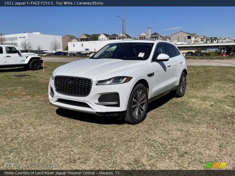Fuji White / Caraway/Ebony 2021 Jaguar F-PACE P250 S