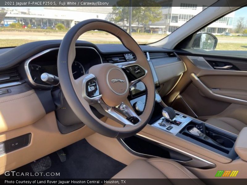 Dashboard of 2021 F-PACE P250 S