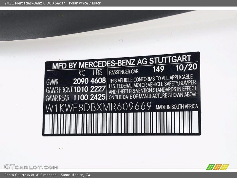 Polar White / Black 2021 Mercedes-Benz C 300 Sedan