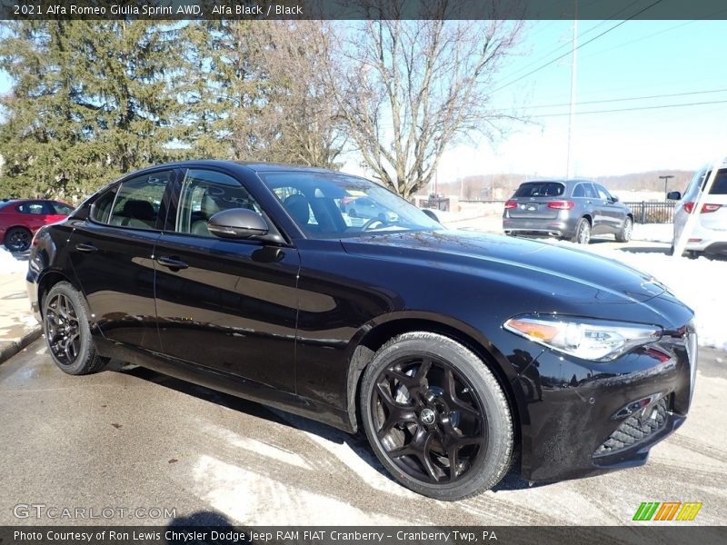 Alfa Black / Black 2021 Alfa Romeo Giulia Sprint AWD