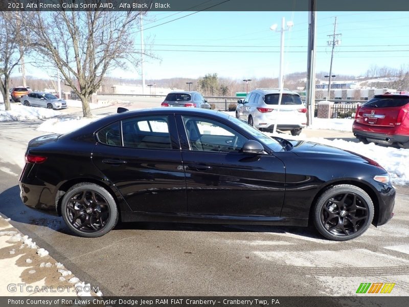 Alfa Black / Black 2021 Alfa Romeo Giulia Sprint AWD