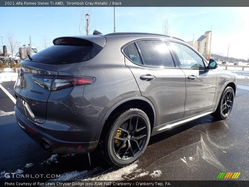 Stromboli Gray Metallic / Black 2021 Alfa Romeo Stelvio Ti AWD