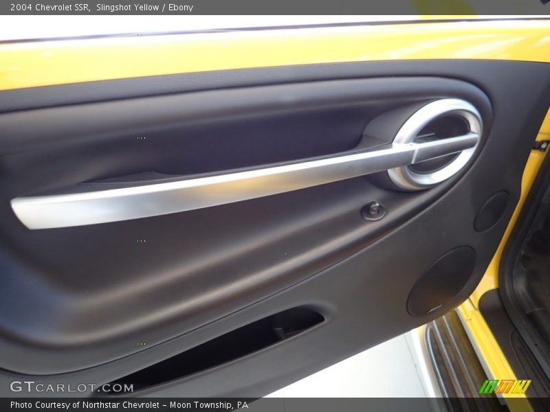 Slingshot Yellow / Ebony 2004 Chevrolet SSR