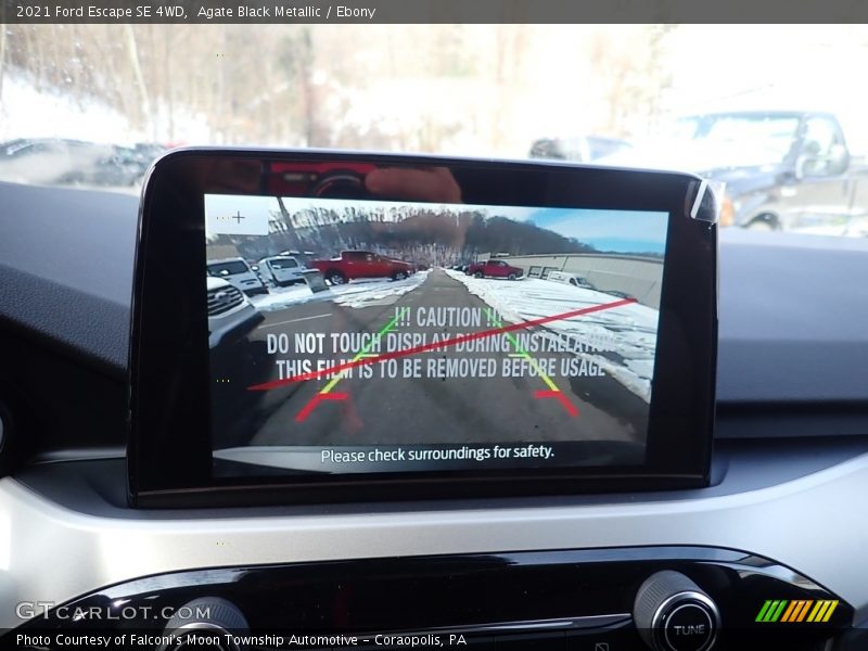 Agate Black Metallic / Ebony 2021 Ford Escape SE 4WD