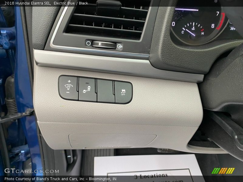 Electric Blue / Black 2018 Hyundai Elantra SEL