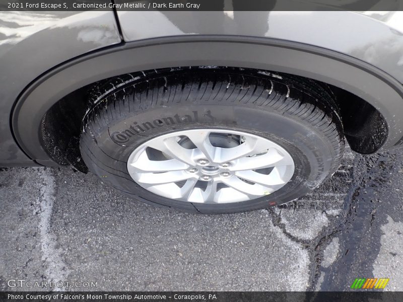 Carbonized Gray Metallic / Dark Earth Gray 2021 Ford Escape S