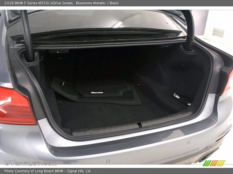  2018 5 Series M550i xDrive Sedan Trunk