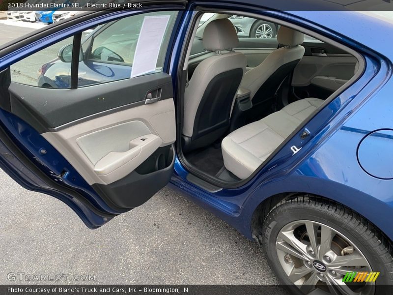 Electric Blue / Black 2018 Hyundai Elantra SEL