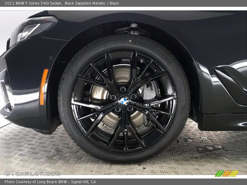 Black Sapphire Metallic / Black 2021 BMW 5 Series 540i Sedan