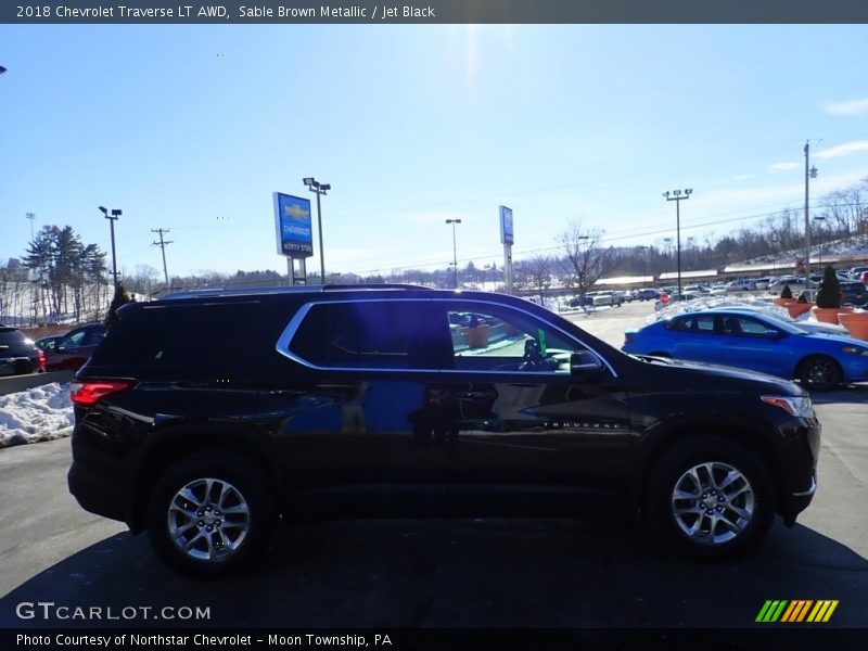 Sable Brown Metallic / Jet Black 2018 Chevrolet Traverse LT AWD