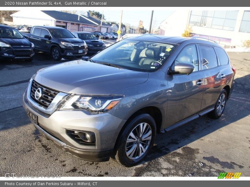 Gun Metallic / Charcoal 2020 Nissan Pathfinder SL 4x4