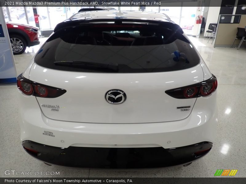 Snowflake White Pearl Mica / Red 2021 Mazda Mazda3 Premium Plus Hatchback AWD