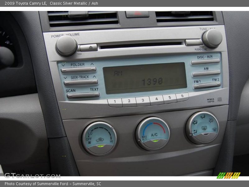 Classic Silver Metallic / Ash 2009 Toyota Camry LE