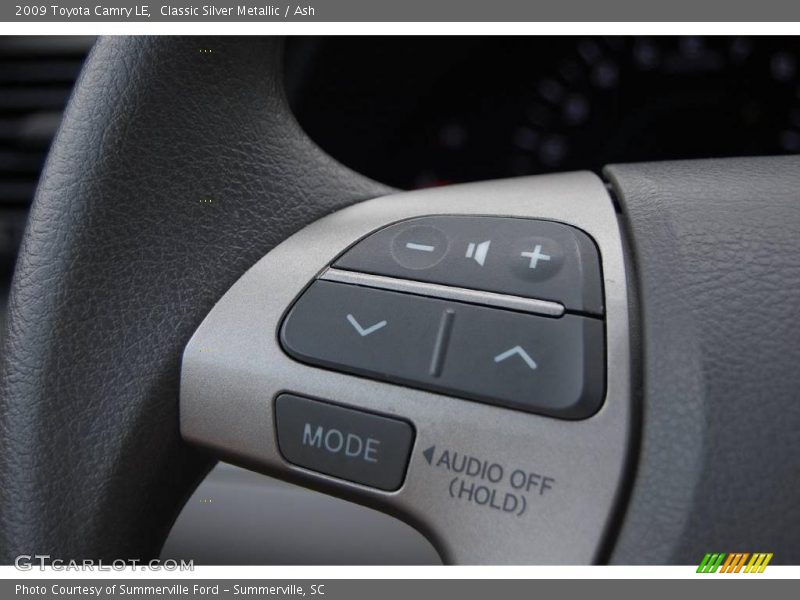 Classic Silver Metallic / Ash 2009 Toyota Camry LE