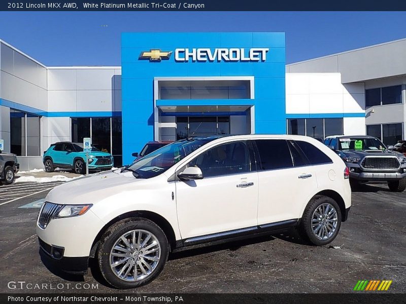 White Platinum Metallic Tri-Coat / Canyon 2012 Lincoln MKX AWD