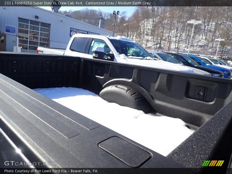 Carbonized Gray / Medium Earth Gray 2021 Ford F250 Super Duty XL Crew Cab 4x4