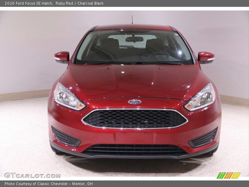 Ruby Red / Charcoal Black 2016 Ford Focus SE Hatch