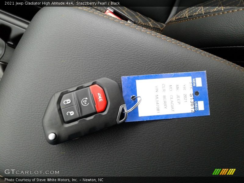 Snazzberry Pearl / Black 2021 Jeep Gladiator High Altitude 4x4