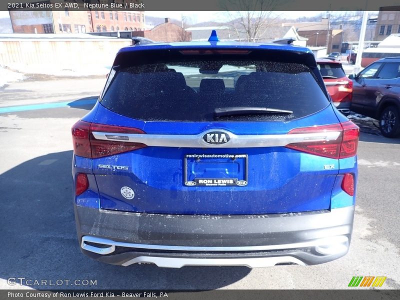 Neptune Blue / Black 2021 Kia Seltos EX AWD