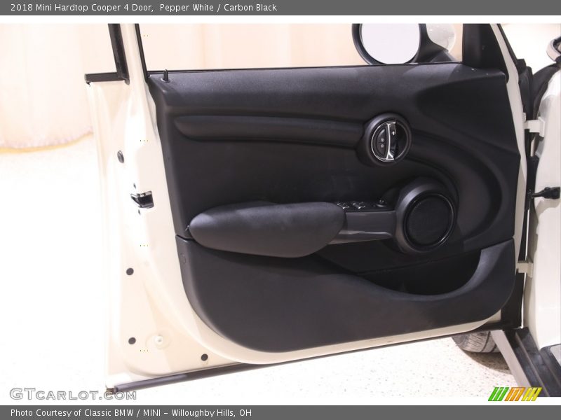 Pepper White / Carbon Black 2018 Mini Hardtop Cooper 4 Door