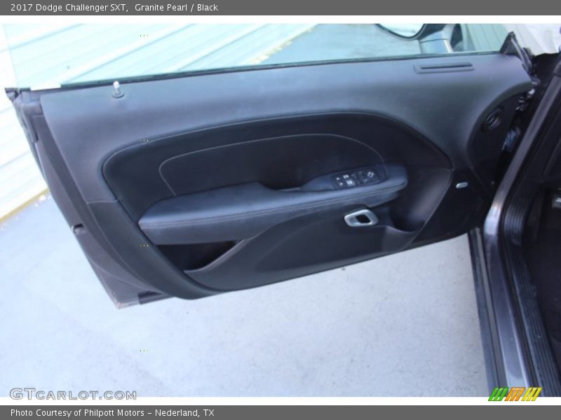 Granite Pearl / Black 2017 Dodge Challenger SXT
