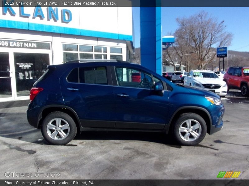 Pacific Blue Metallic / Jet Black 2019 Chevrolet Trax LT AWD