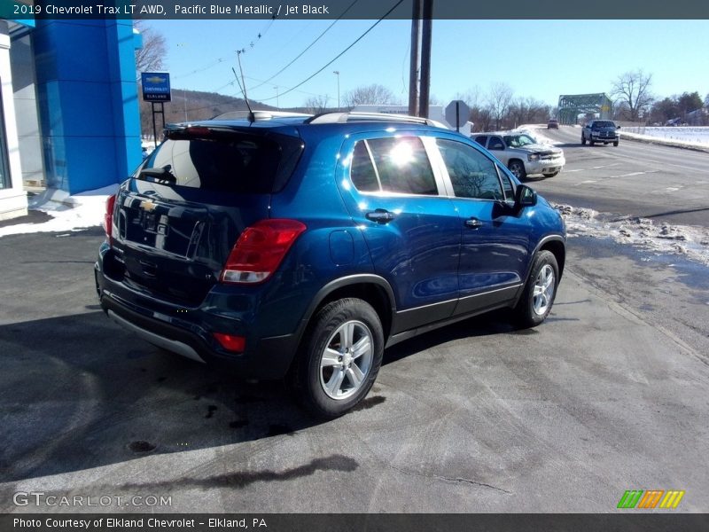 Pacific Blue Metallic / Jet Black 2019 Chevrolet Trax LT AWD