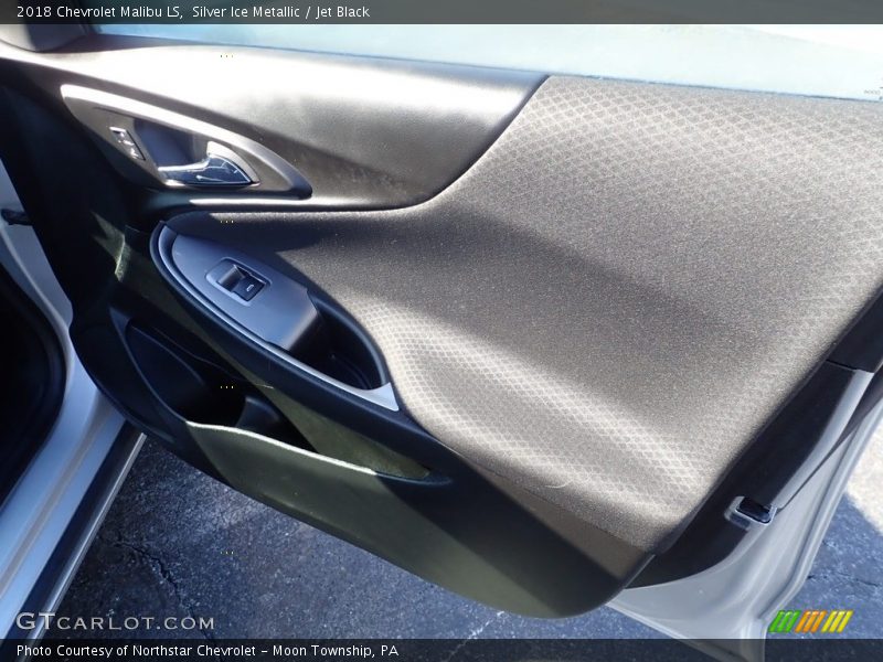 Silver Ice Metallic / Jet Black 2018 Chevrolet Malibu LS