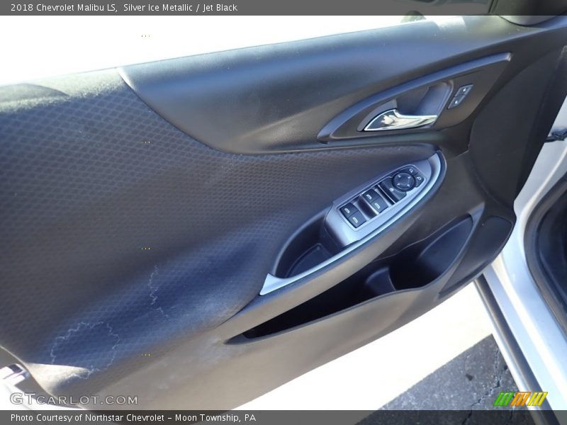 Silver Ice Metallic / Jet Black 2018 Chevrolet Malibu LS
