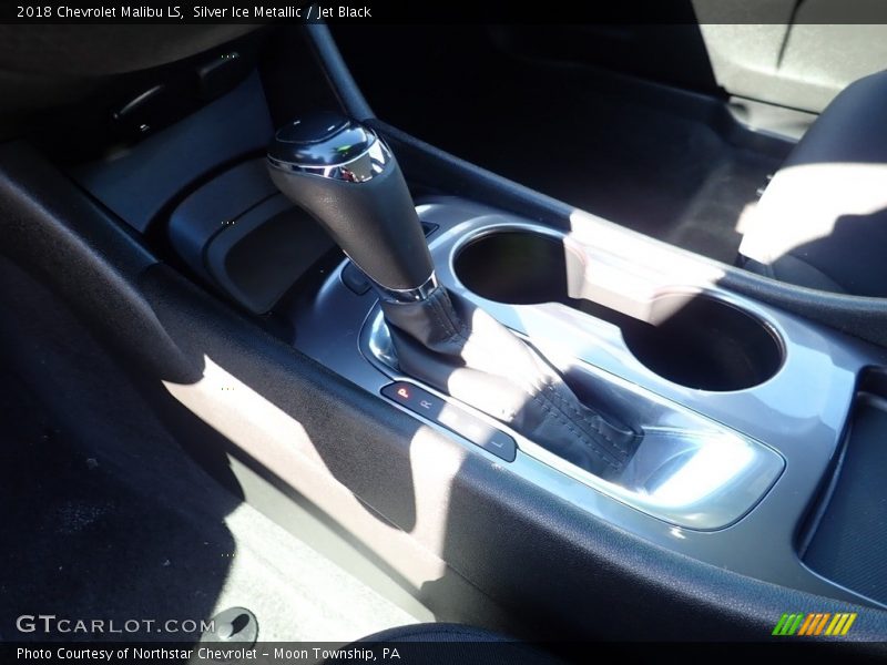 Silver Ice Metallic / Jet Black 2018 Chevrolet Malibu LS