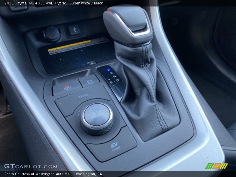 Super White / Black 2021 Toyota RAV4 XSE AWD Hybrid