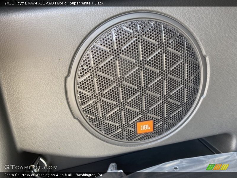 Super White / Black 2021 Toyota RAV4 XSE AWD Hybrid