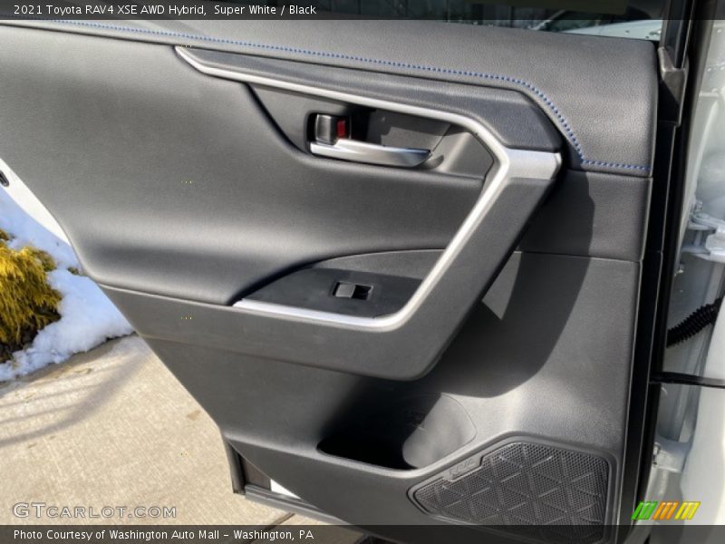 Super White / Black 2021 Toyota RAV4 XSE AWD Hybrid