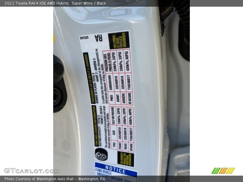 Super White / Black 2021 Toyota RAV4 XSE AWD Hybrid