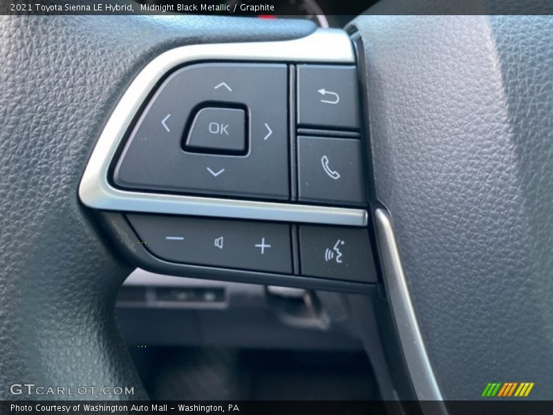 Midnight Black Metallic / Graphite 2021 Toyota Sienna LE Hybrid